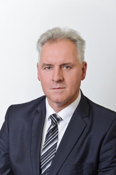 Stefan Jezioro s.jezioro@gminaskawina.pl