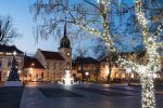zdjęcie rynku i ratusza w Skawinie