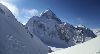 GASHERBRUM II: MÓJ PIERWSZY OŚMIOTYSIĘCZNIK