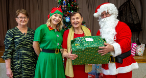 Świąteczna moc międzypokoleniowej tradycji: Wyjątkowe spotkania w Jurczycach i Radziszowie