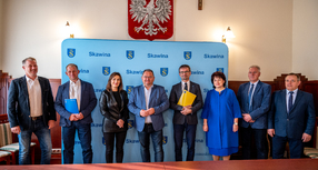 Podpisano umowę na rozbudowę szkoły w Woli Radziszowskiej