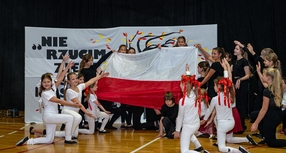 XIV Wieczornica Niepodległościowa w Szkole Podstawowej nr 4 w Skawinie