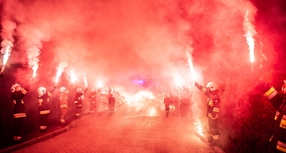 Powitanie nowego pojazdu przez OSP Rzozów