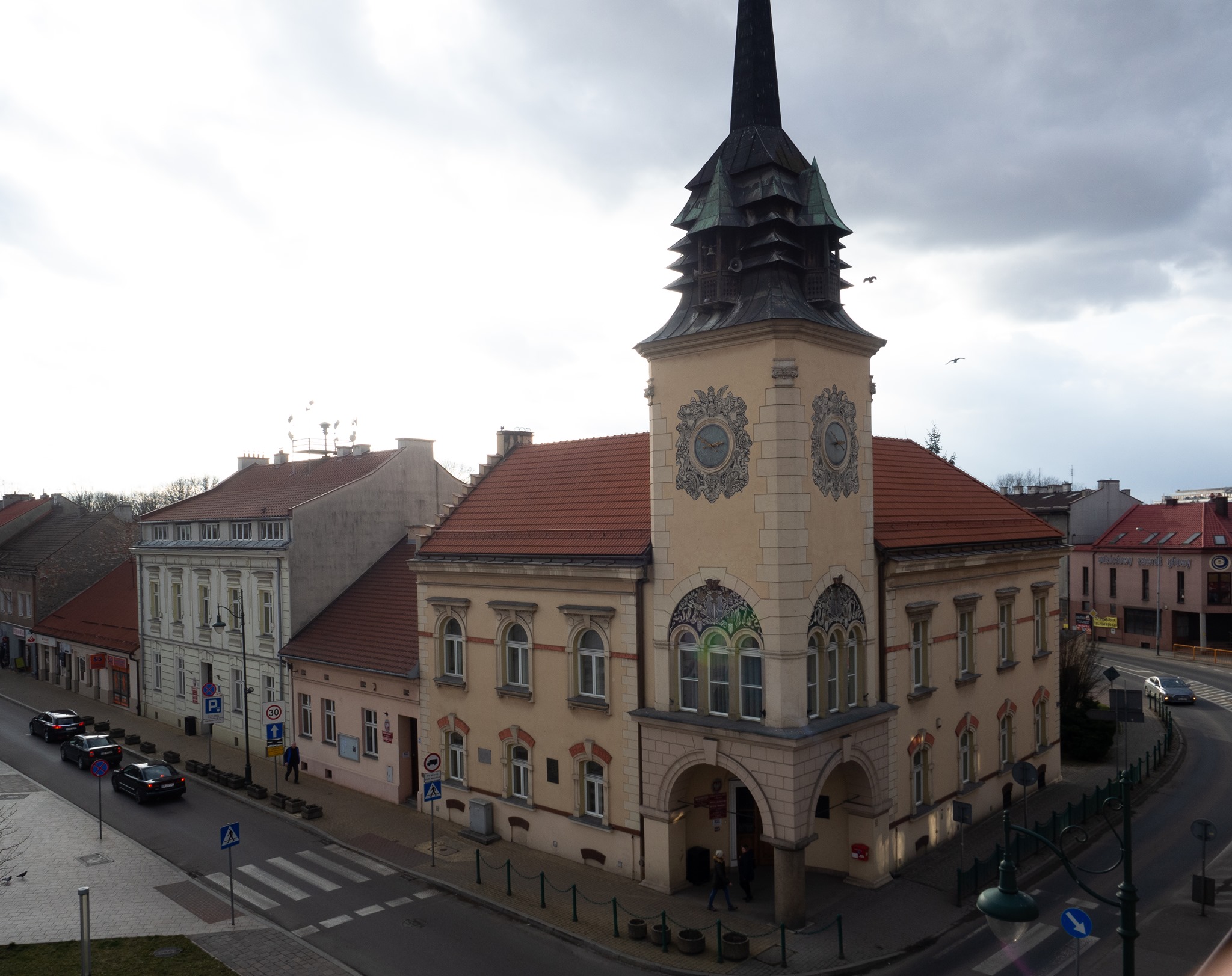 Ratusz - główny budynek Urzędu Miasta i Gminy w Skawinie